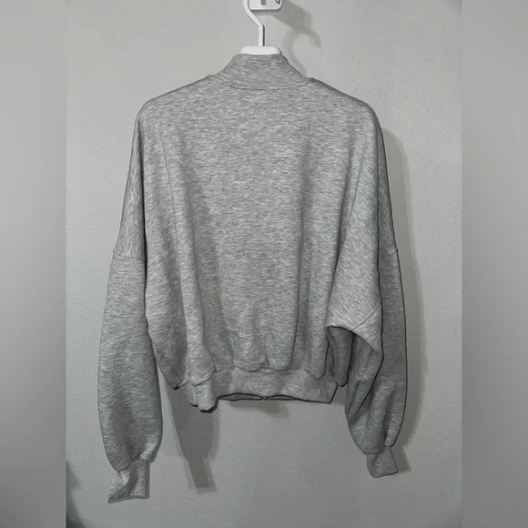 Blogilates Gray Full Zip Up Medium - Picture 2 of 7